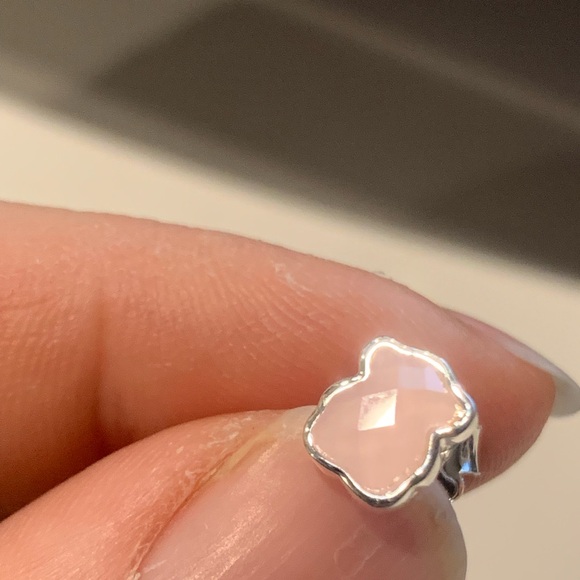 Tous Pink Silver ROSE QUARTZ Stone Earrings Silver Studs - Picture 3 of 12